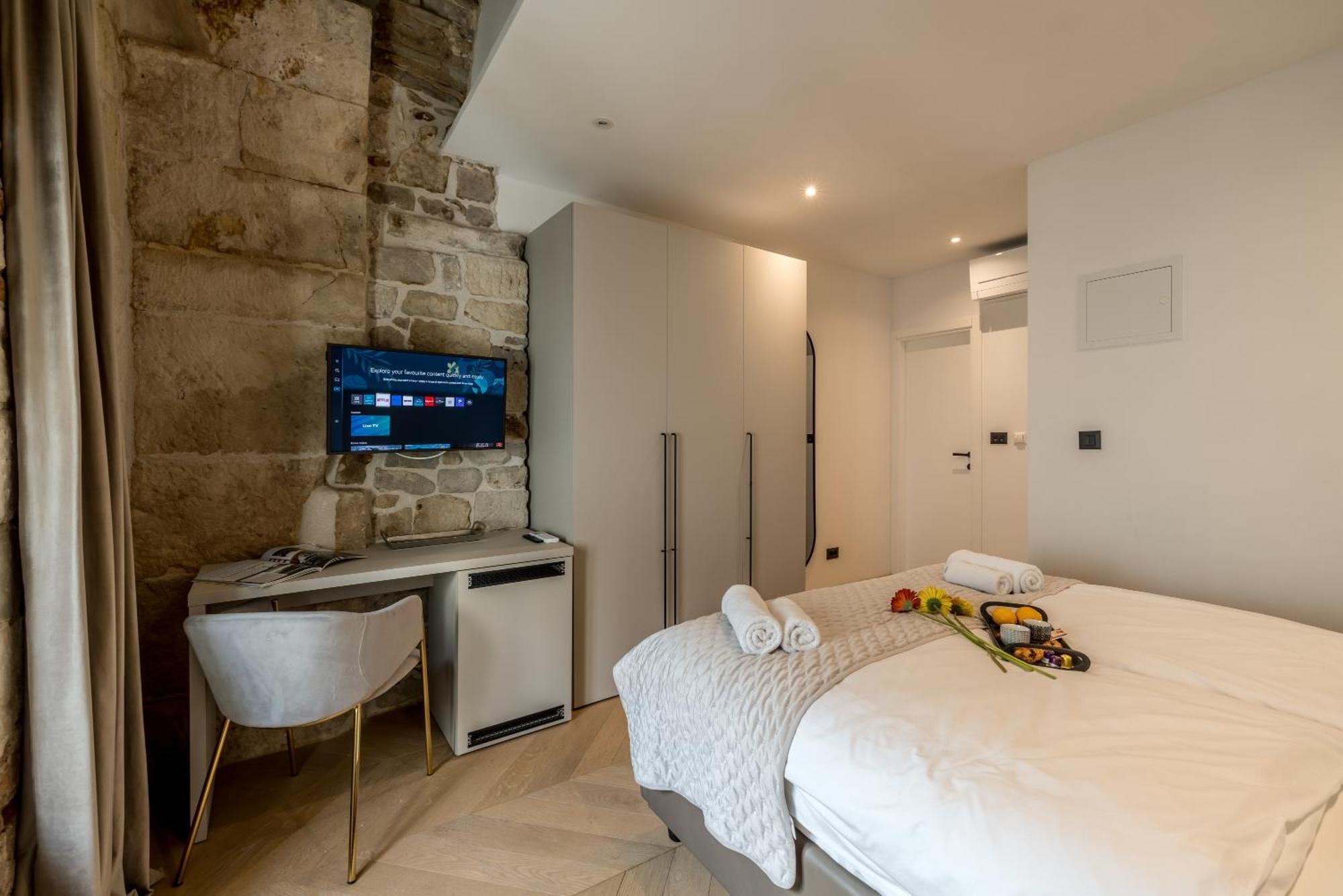 Stone Nepot - In Center - Rooftop Terrace * Split